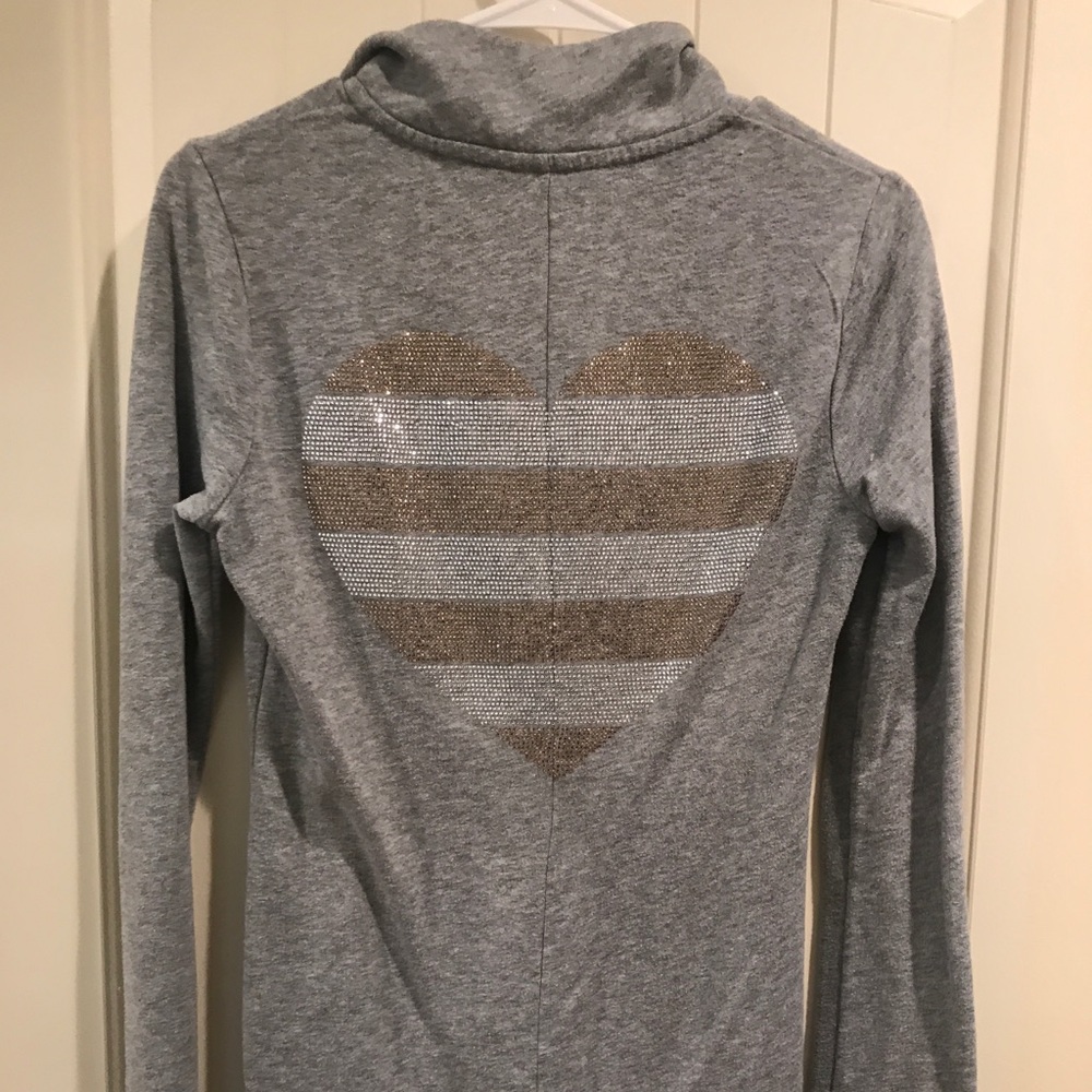 ❄️Victoria's Secret Heart Bling Sweatshirt❄️
